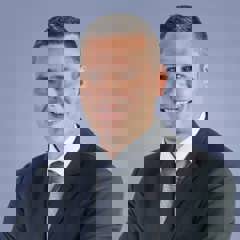 Damjan Cosic